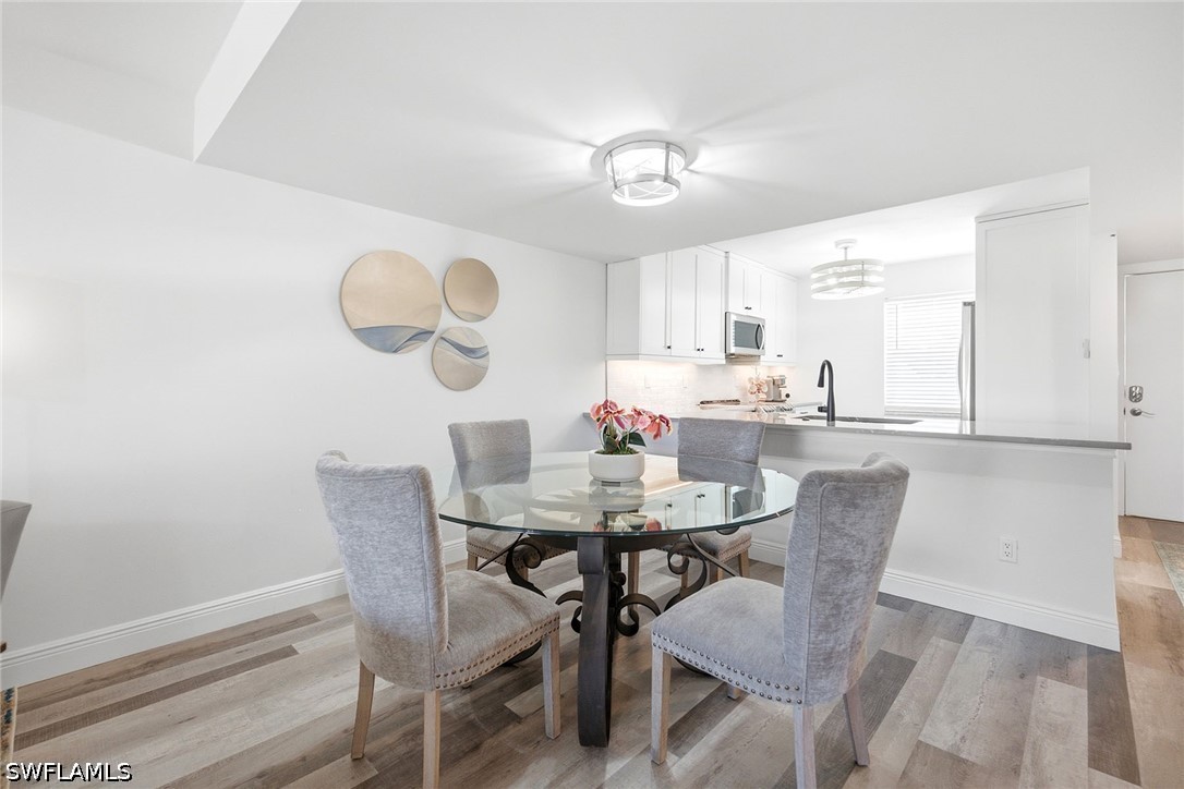 DiningArea