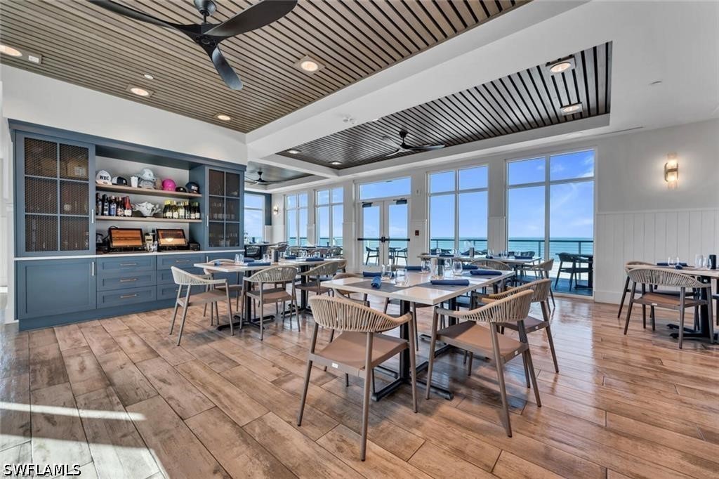 DiningArea