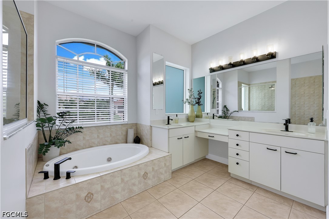 3106 26th, Cape Coral, FL 33914