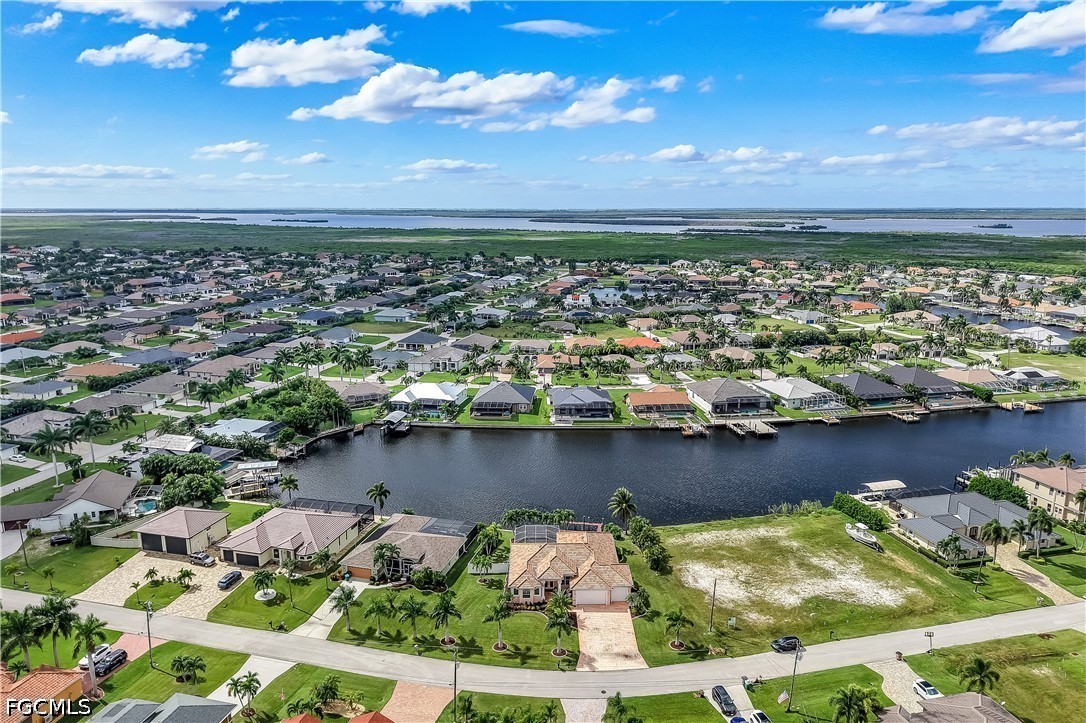 3106 26th, Cape Coral, FL 33914