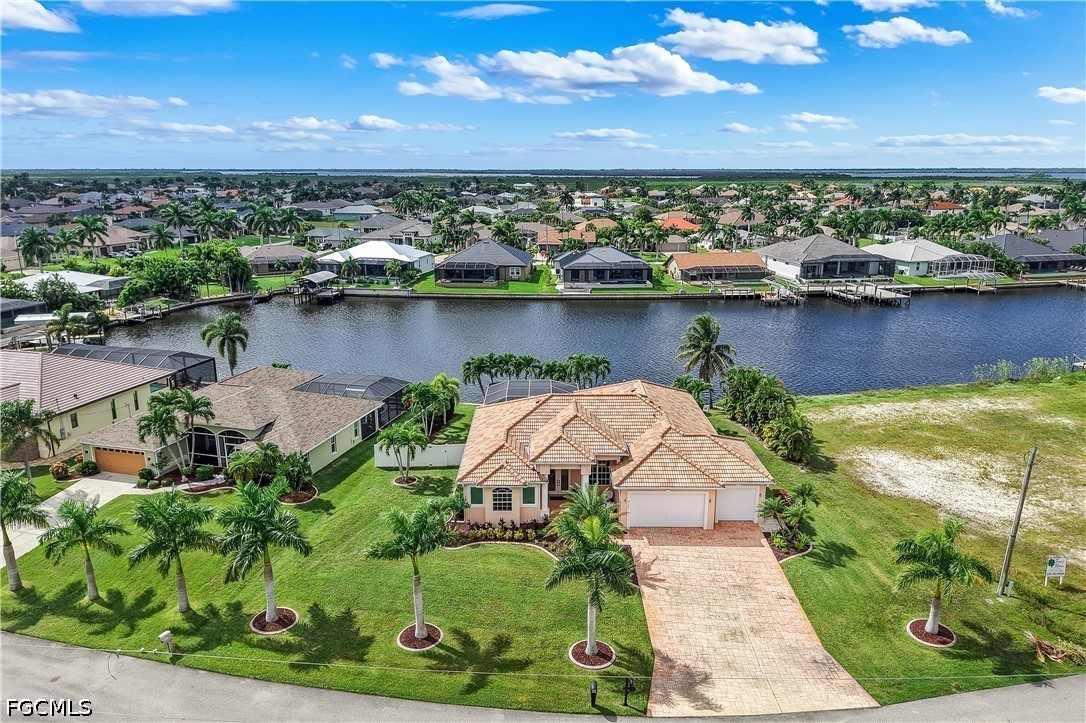 3106 26th, Cape Coral, FL 33914