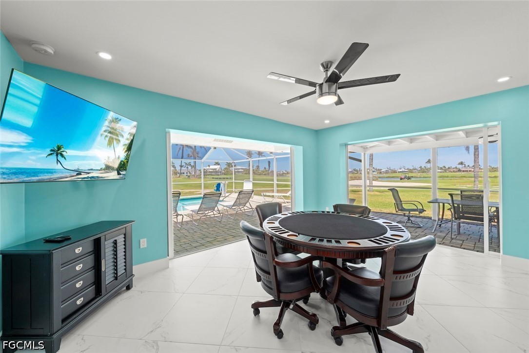 DiningArea