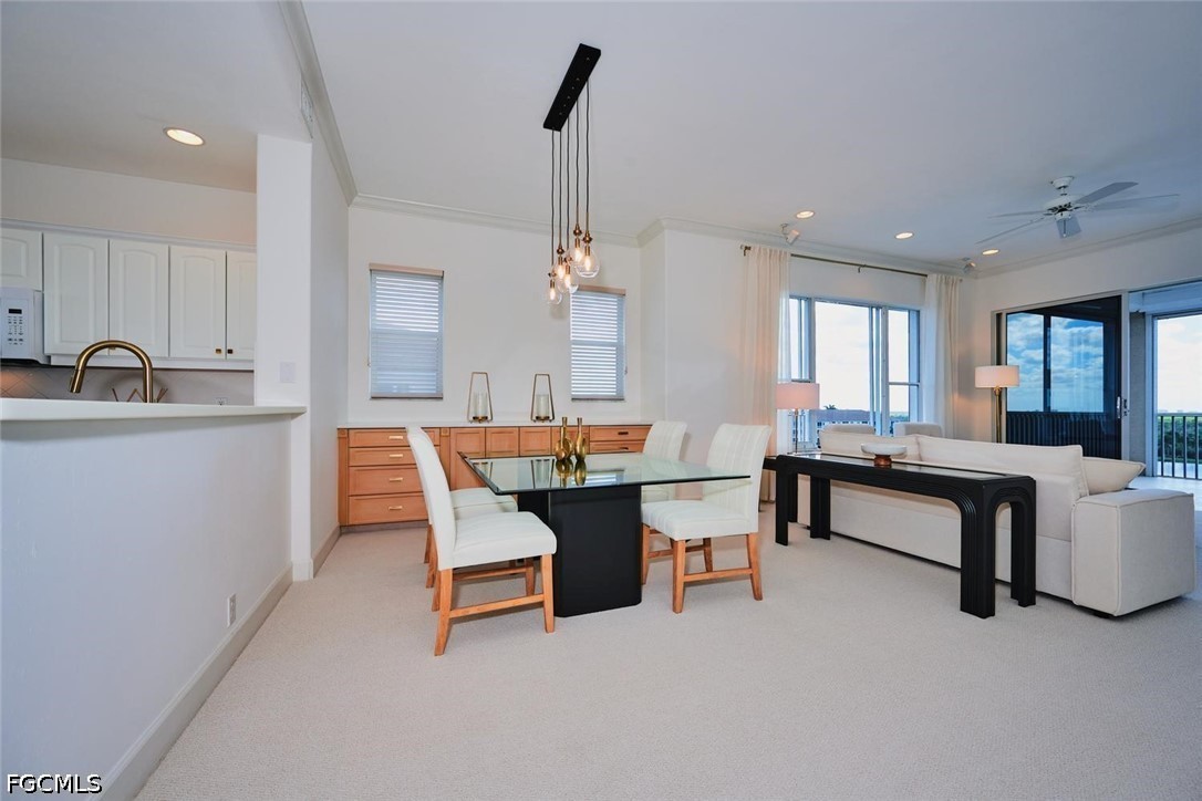 DiningArea