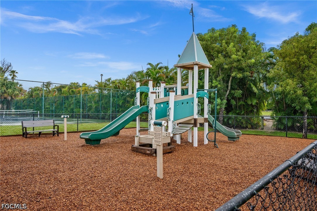 6060 Macbeth, Fort Myers, FL 33908