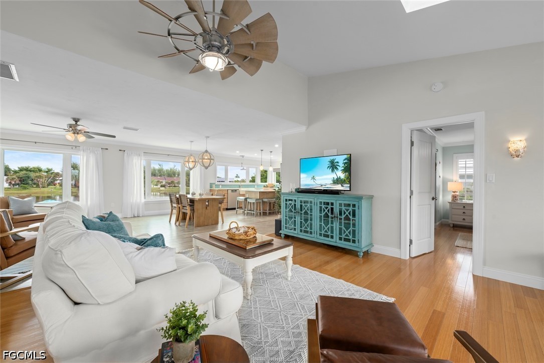 FamilyRoom