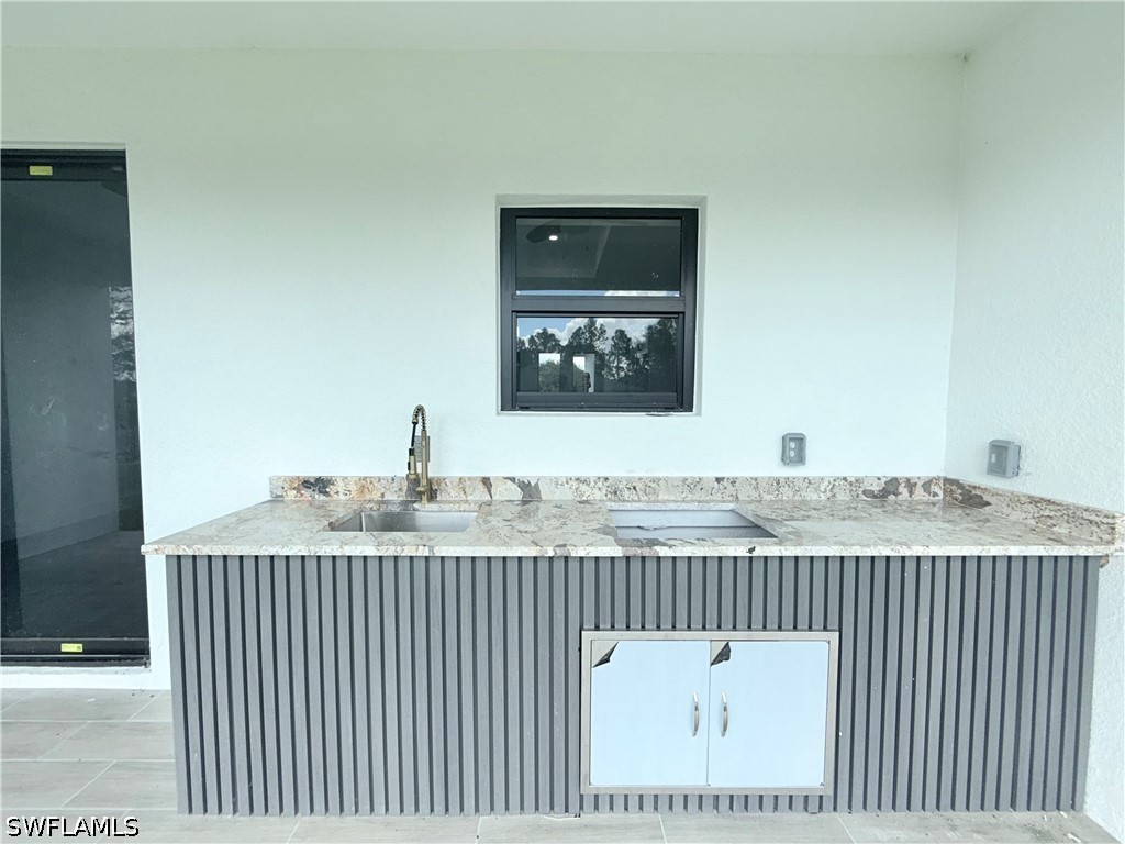 3232 47th, Naples, FL 34120