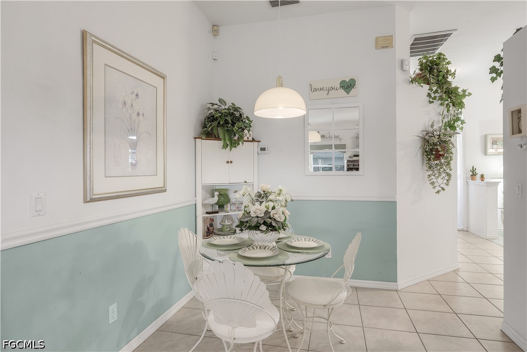 DiningArea