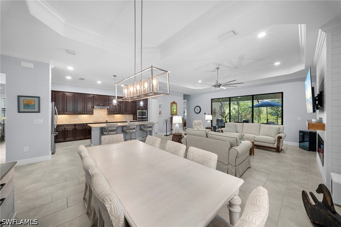 DiningArea