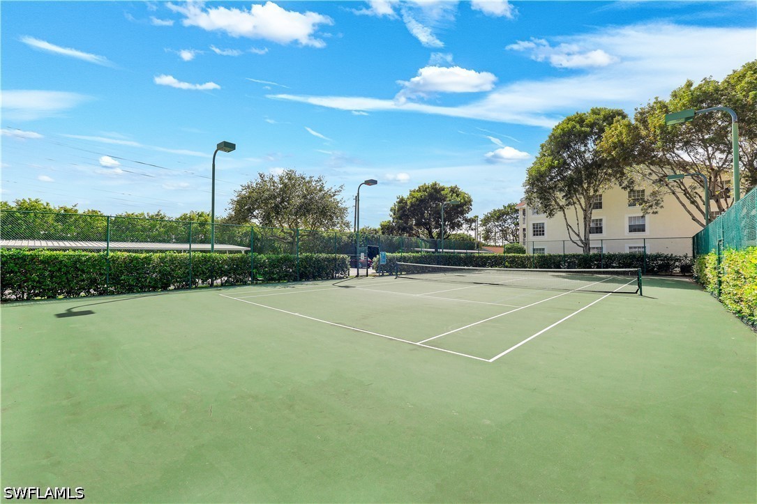 4630 Saint Croix Unit 812, Naples, FL 34109