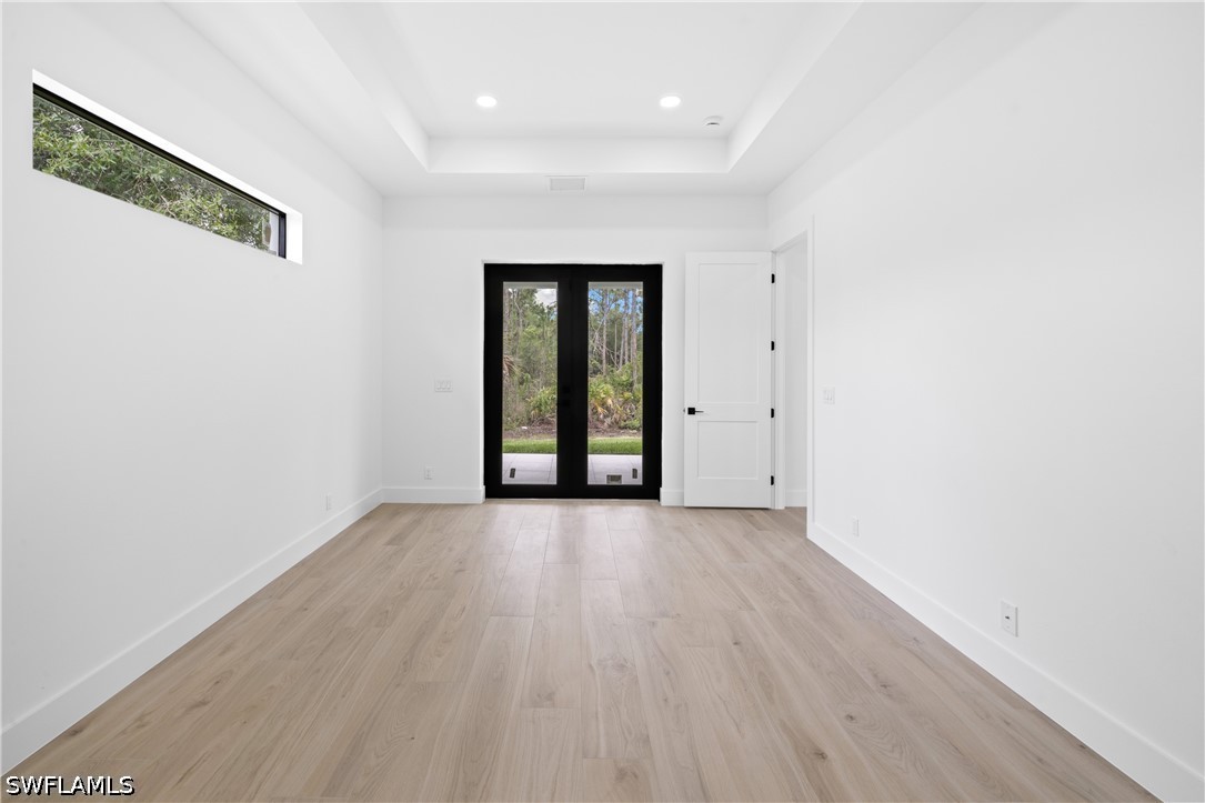 2660 Everglades, Naples, FL 34117