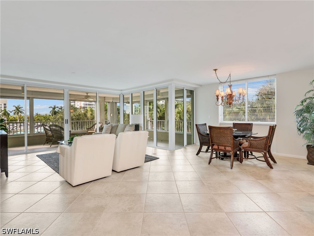 25 Bluebill Unit 204, Naples, FL 34108