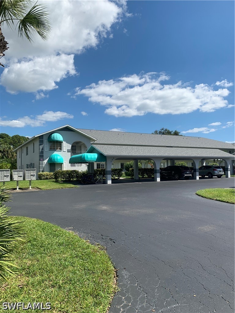 260 Belina Unit 9, Naples, FL 34104