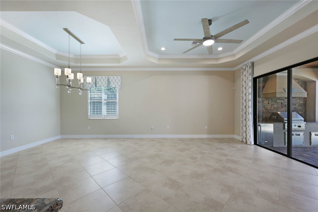 3130 Aviamar, Naples, FL 34114