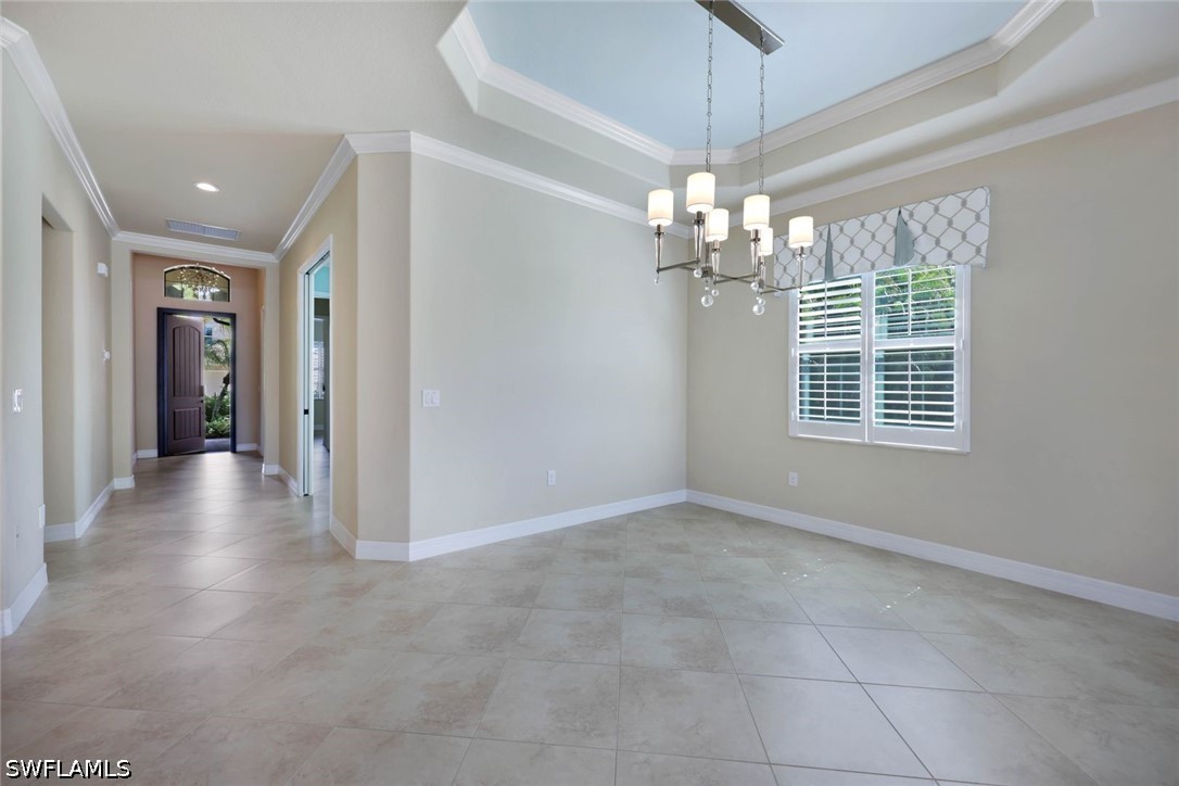 3130 Aviamar, Naples, FL 34114