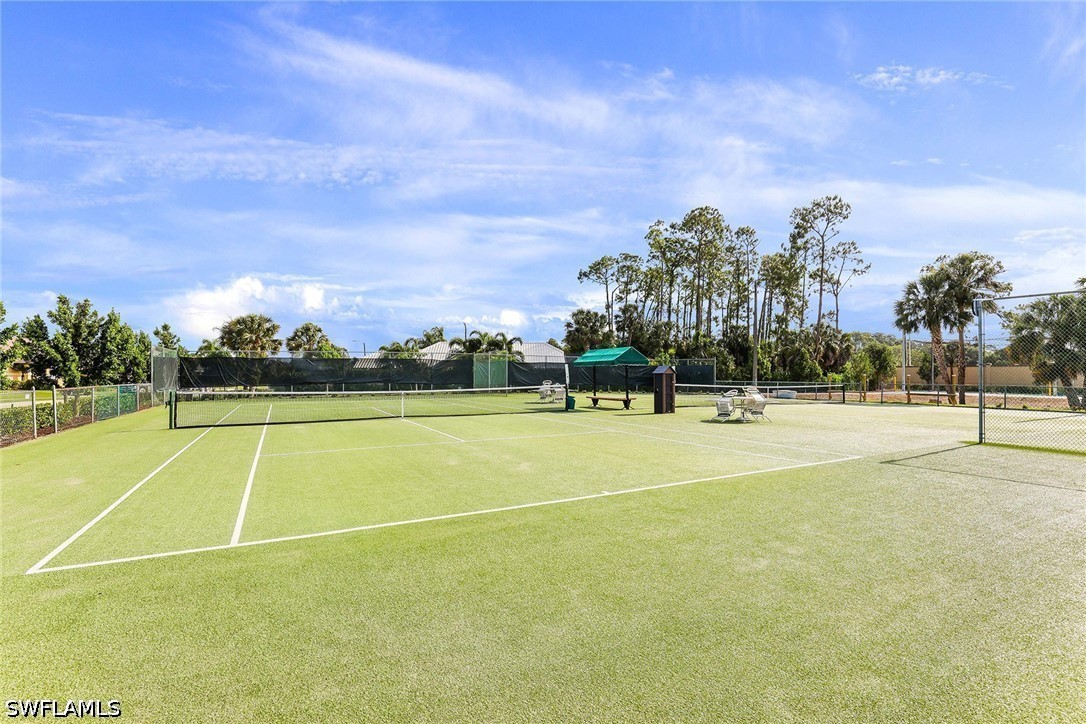 5863 Cobblestone Unit F103, Naples, FL 34112