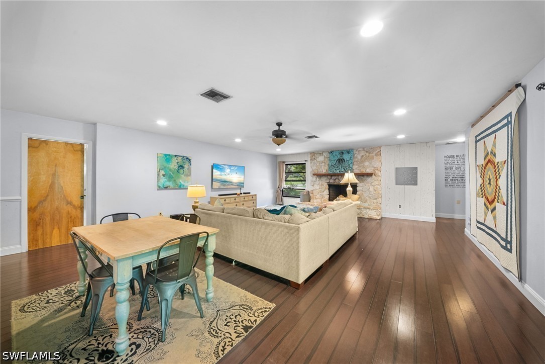DiningArea