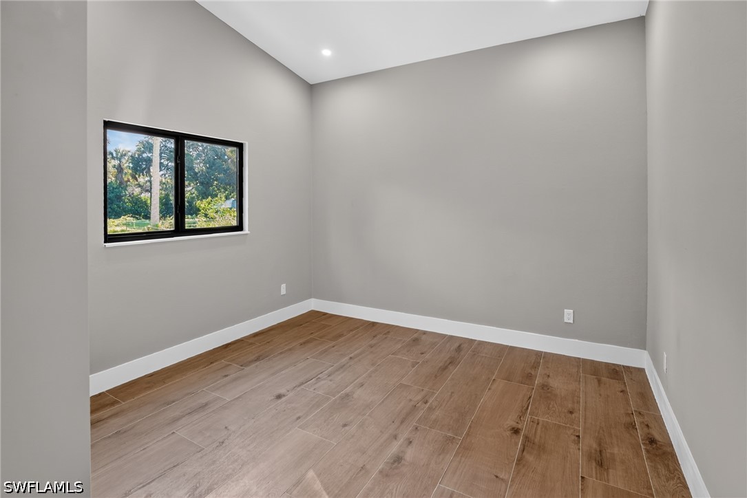 1781 16th, Naples, FL 34117
