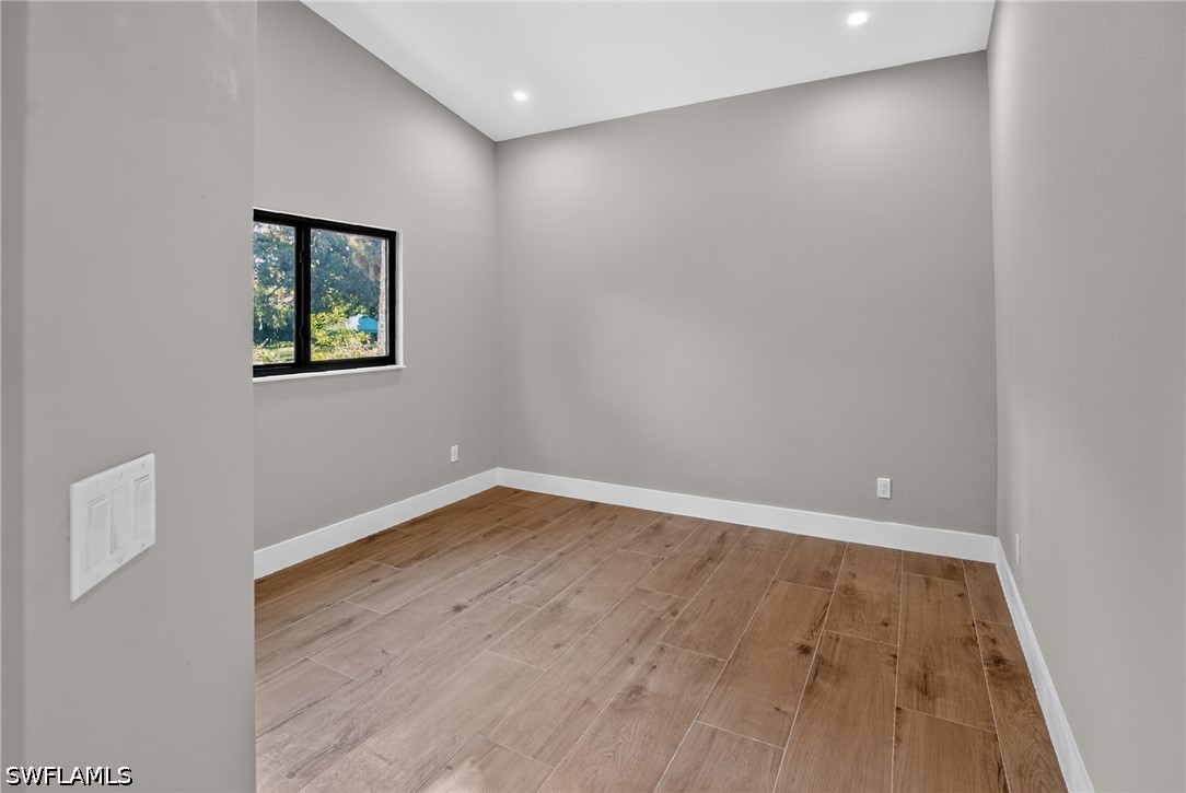 1781 16th, Naples, FL 34117