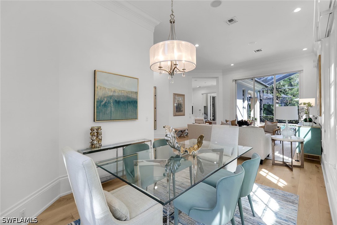 DiningArea