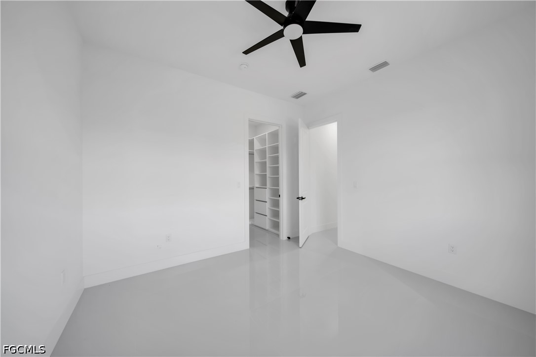 11892 King James, Cape Coral, FL 33991