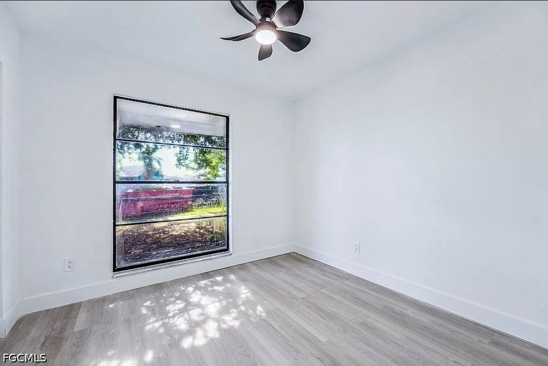 977 Winsome, North Fort Myers, FL 33903