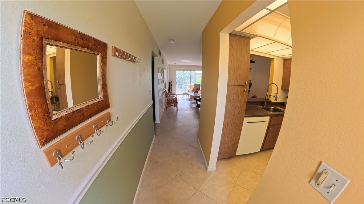 6300 Pointe Unit 211, Fort Myers, FL 33919