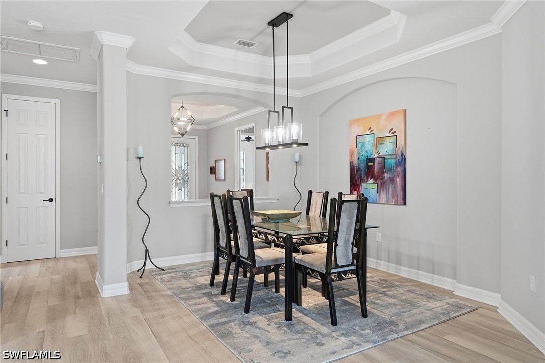 DiningArea