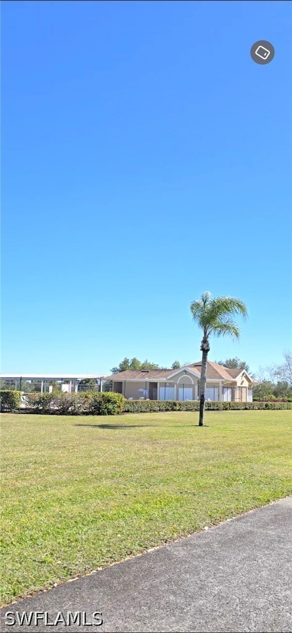 687 Grove, Naples, FL 34120