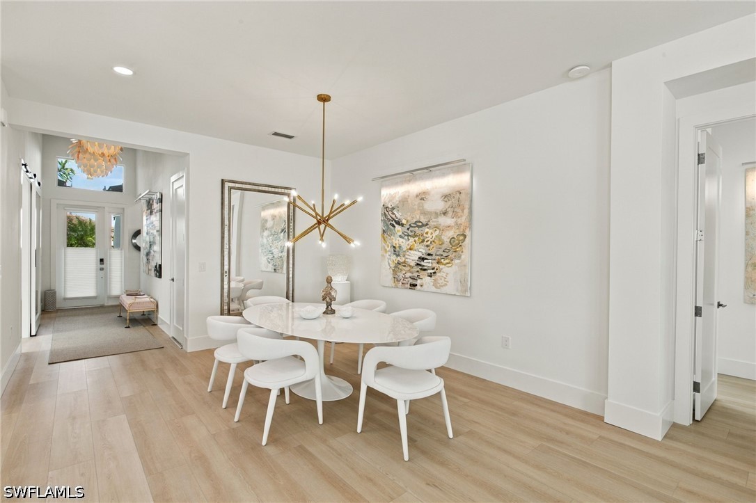 DiningArea