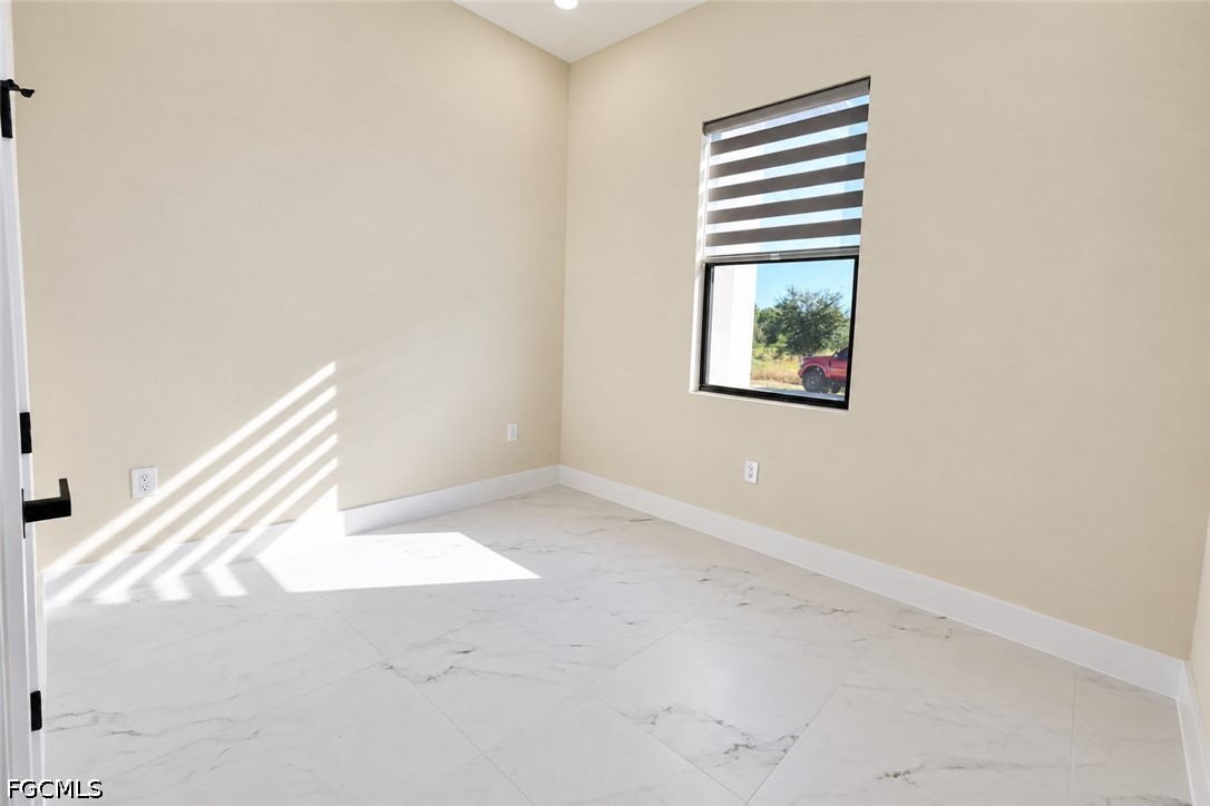 1601 Oak, Lehigh Acres, FL 33972
