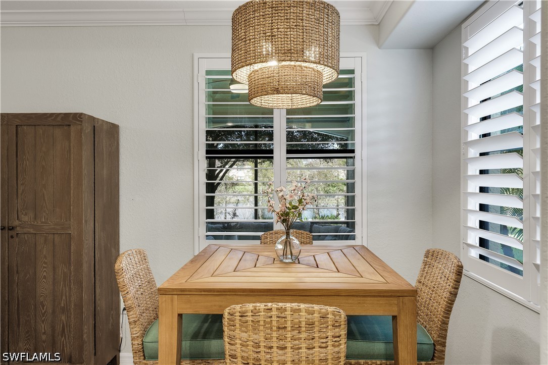 DiningArea