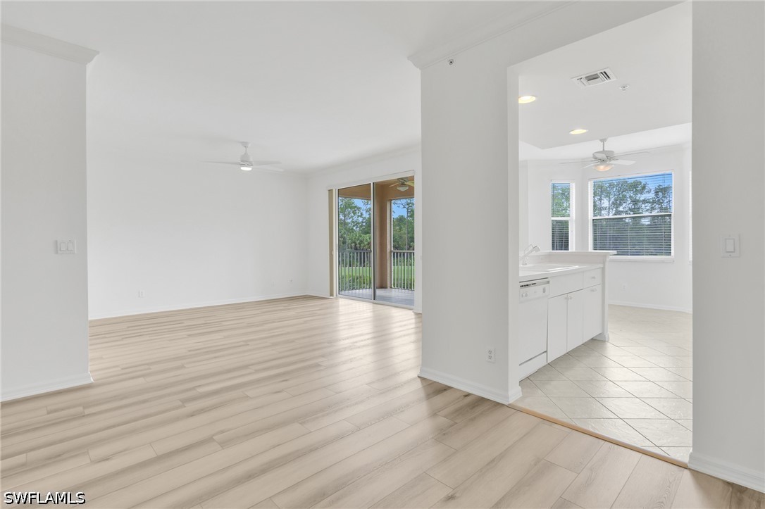 8680 Cedar Hammock Unit 123, Naples, FL 34112