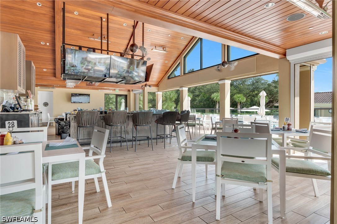 DiningArea