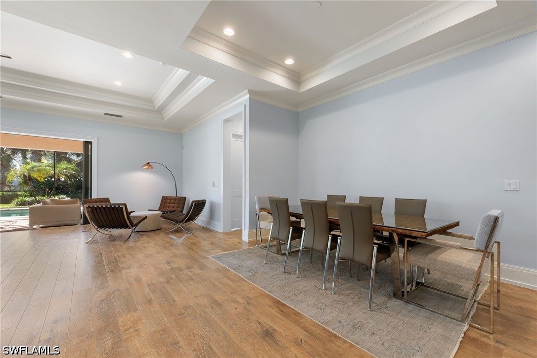 DiningArea