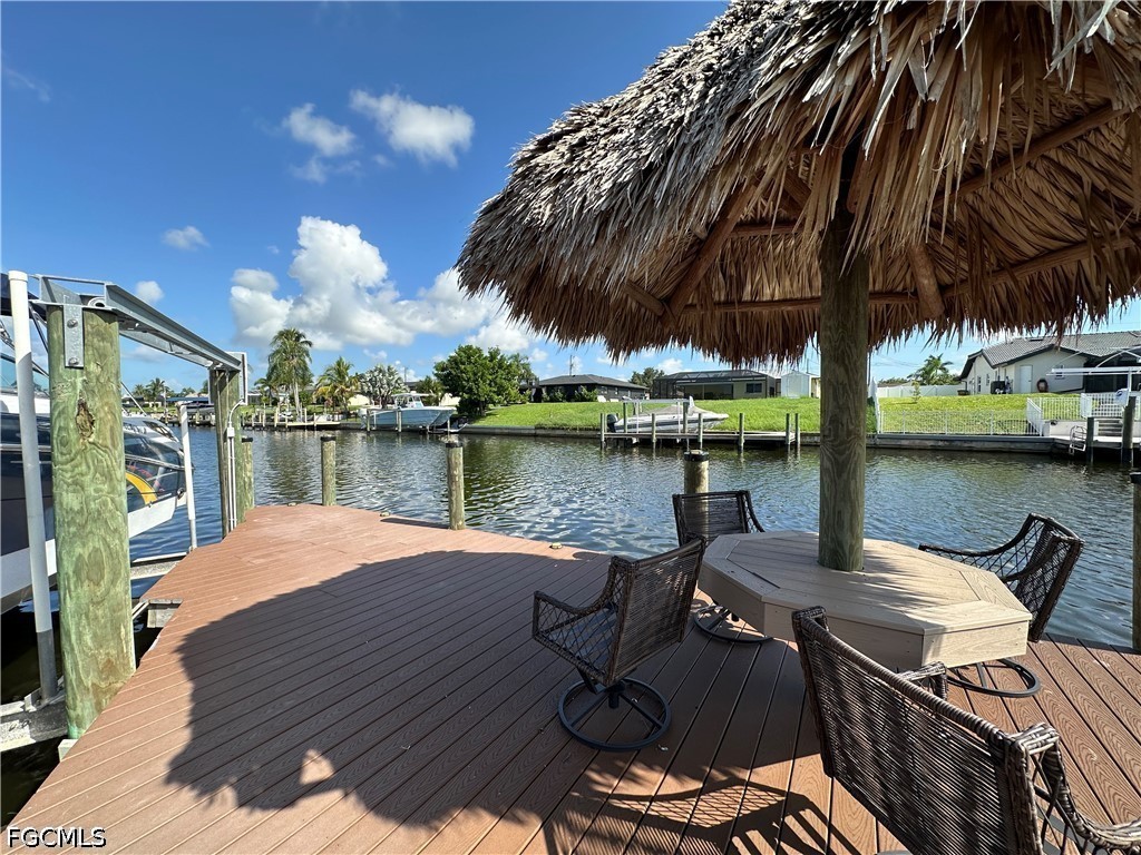 Dock