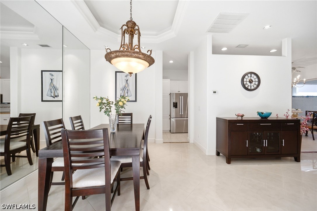 DiningArea