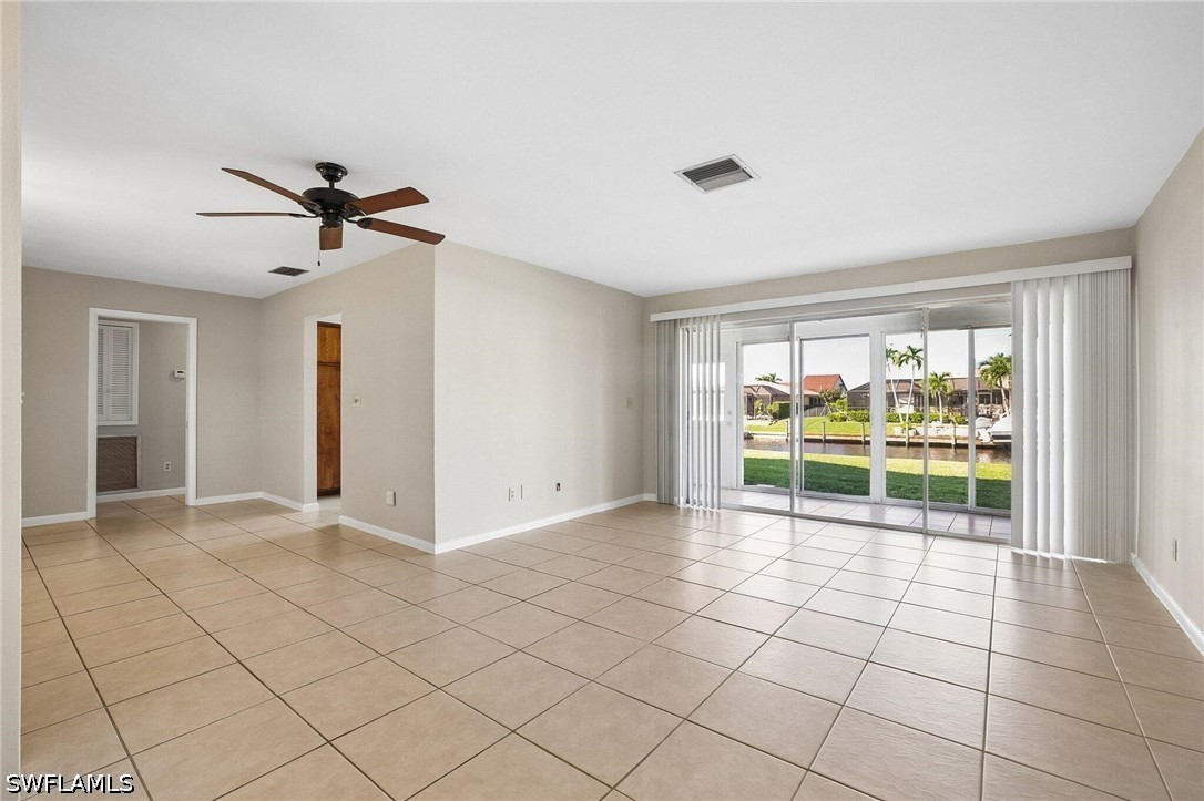 5220 10th, Cape Coral, FL 33914