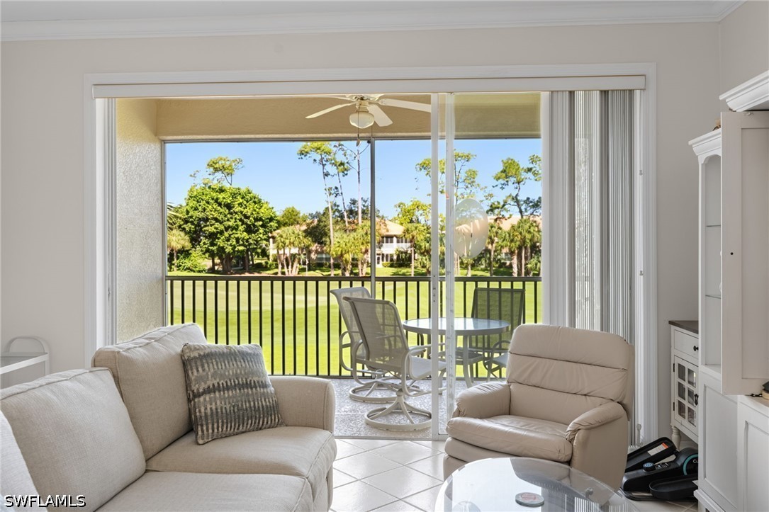 3965 Bishopwood Unit 206, Naples, FL 34114