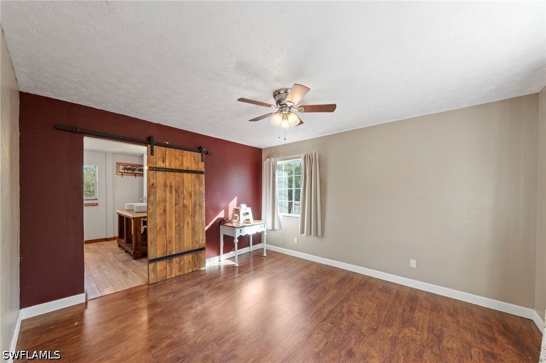 4285 2nd, Naples, FL 34117