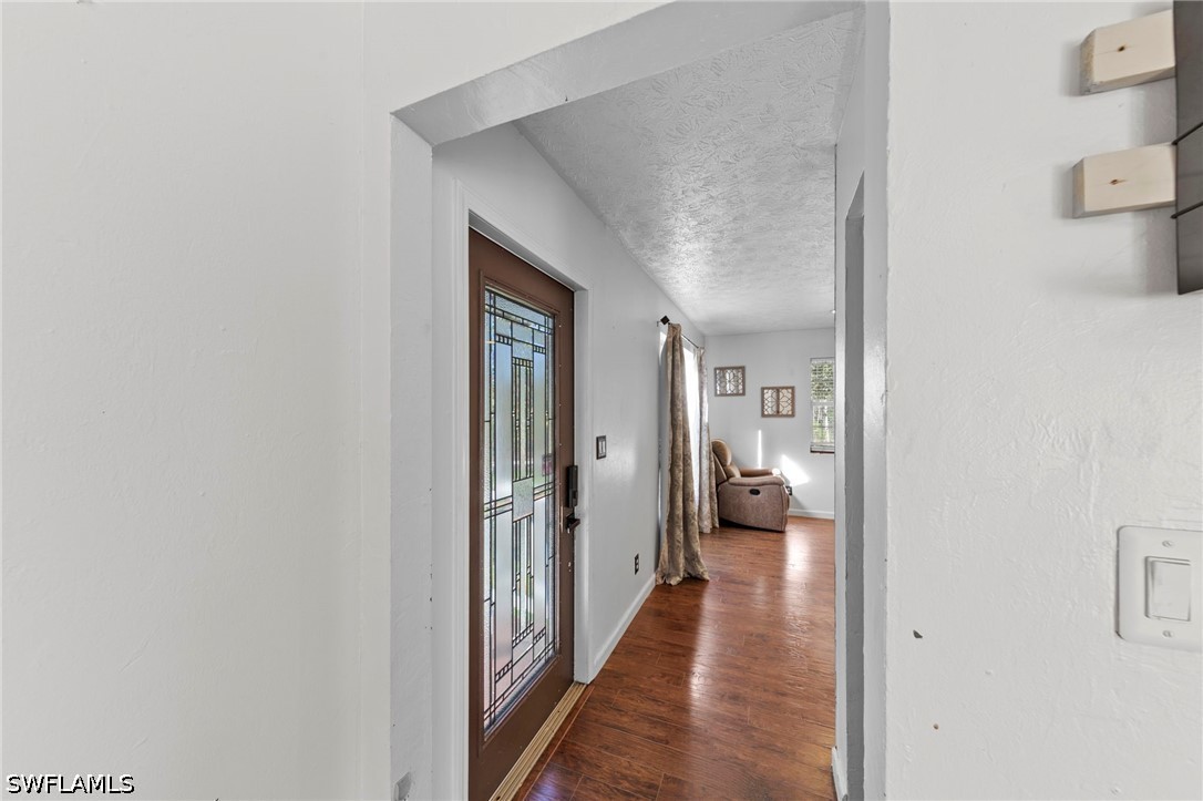 4285 2nd, Naples, FL 34117