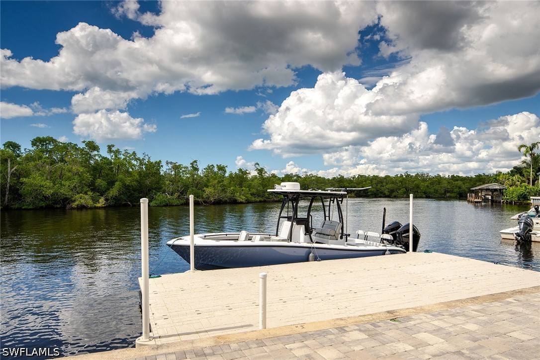 Dock