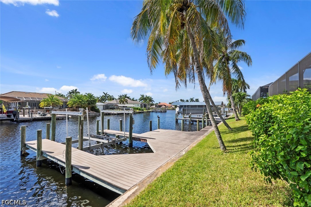Dock