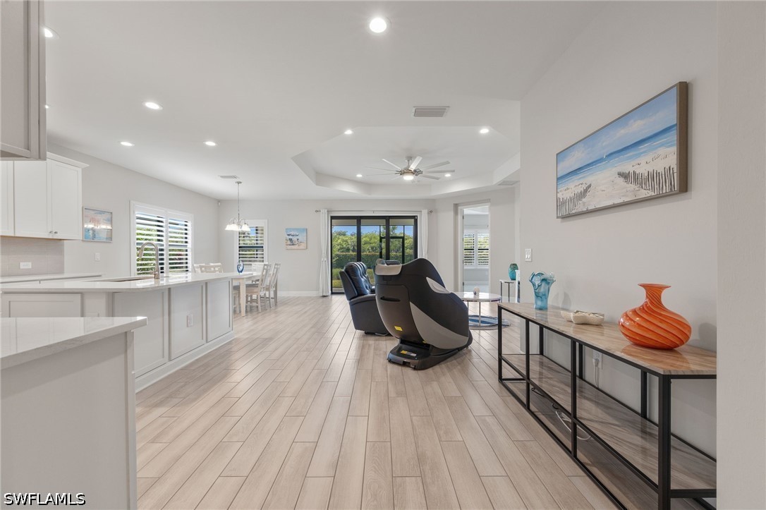 4154 Pegasus, Naples, FL 34120