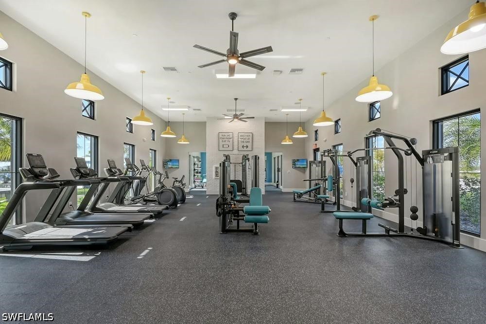 4154 Pegasus, Naples, FL 34120