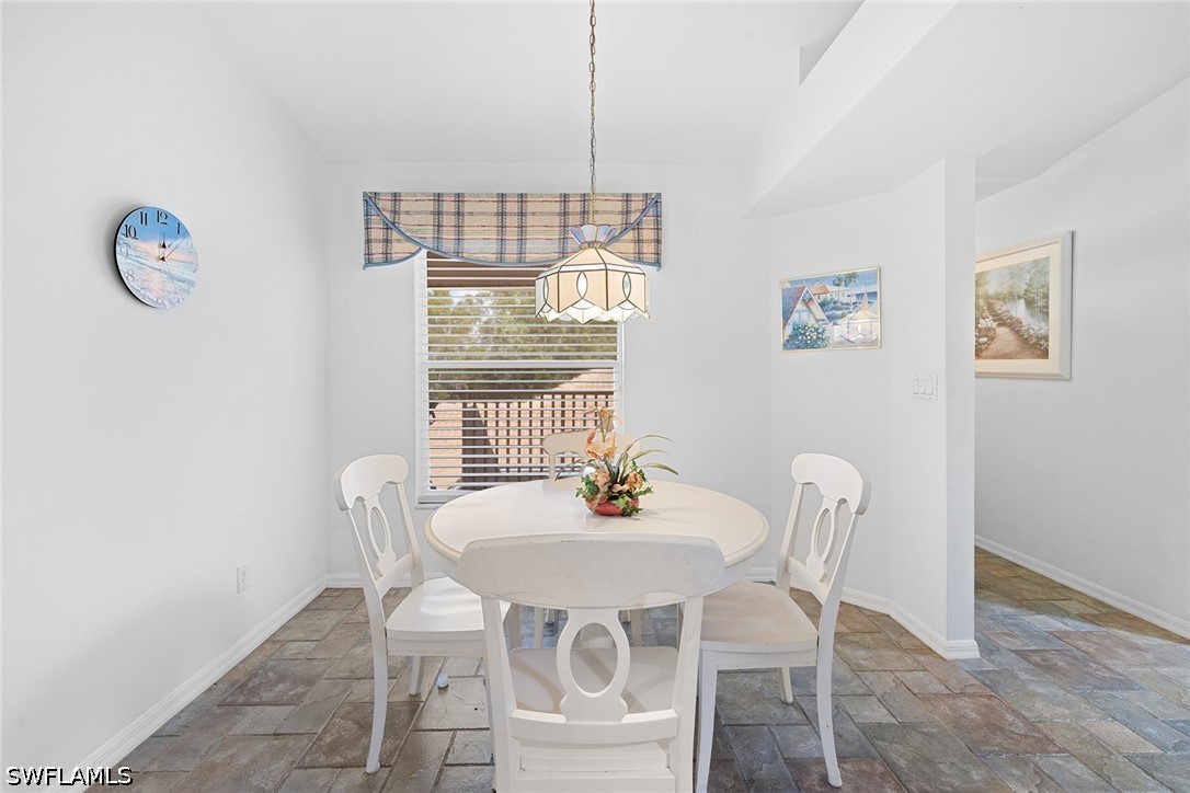 DiningArea