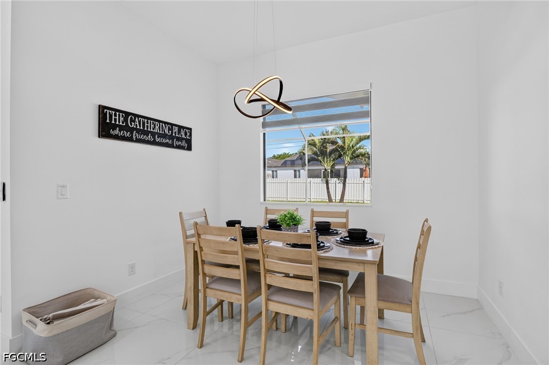 DiningArea