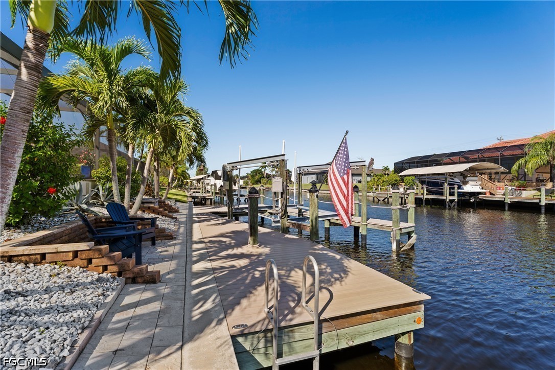 Dock