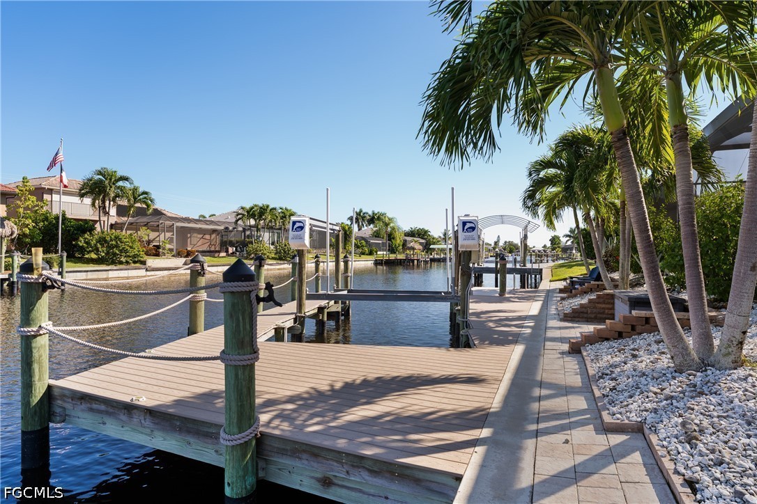 Dock