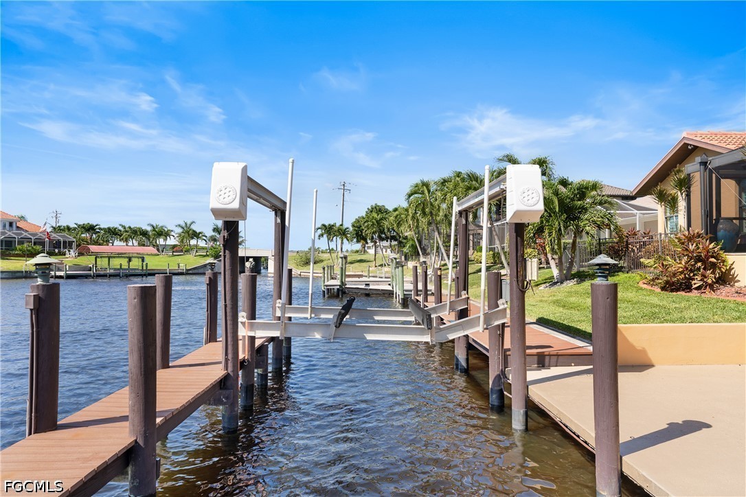 Dock