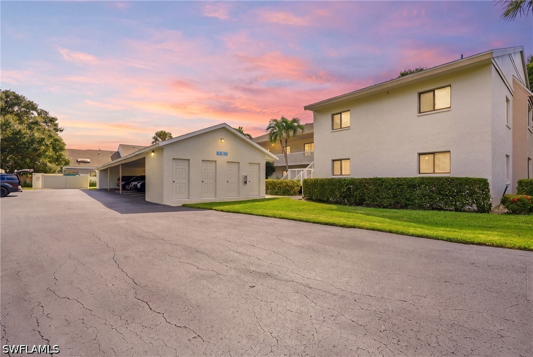 910 Vanderbilt Beach Unit 416, Naples, FL 34108